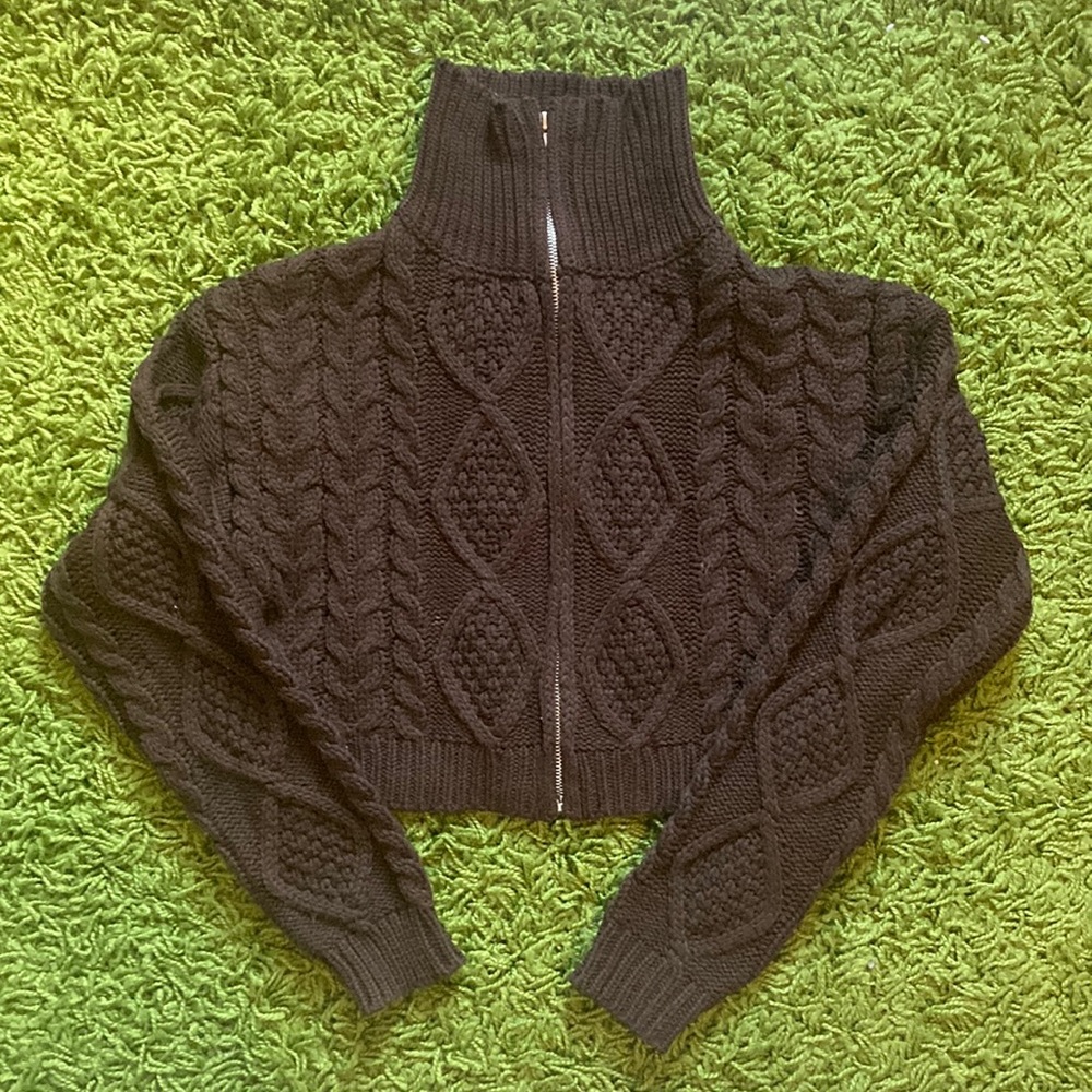 SHEIN Brown Cropped Sweater with Zipper